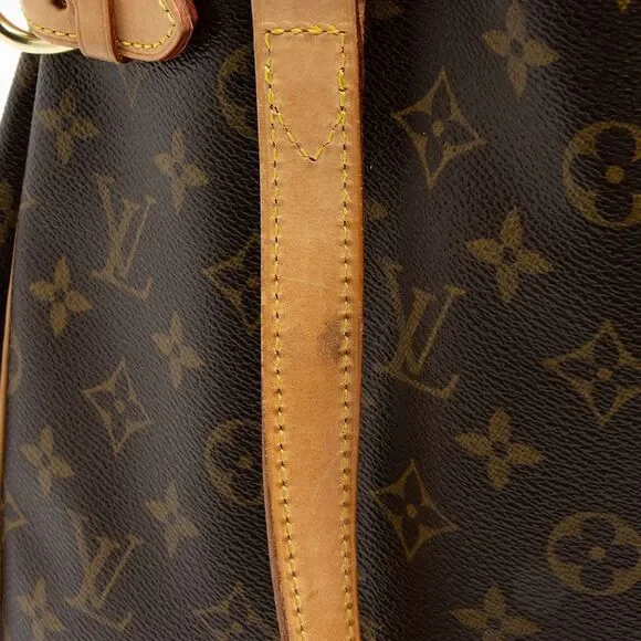 Louis Vuitton Monogram Canvas Batignolles Vertical Tote - Picture 11 of 15